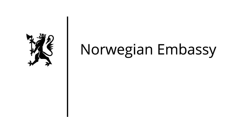 logo Ambasady Norwegii - czarny herb Norwegii oddzielony pionową kreską od napisu Norwegian Embassy